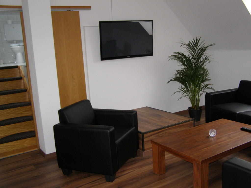 Hotel Alt Vinnhorst ฮันโนเวอร์ ภายนอก รูปภาพ