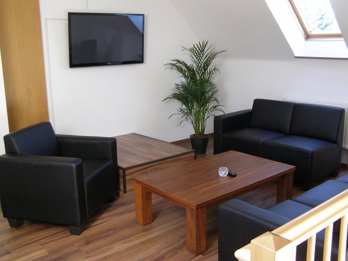 Hotel Alt Vinnhorst ฮันโนเวอร์ ภายนอก รูปภาพ